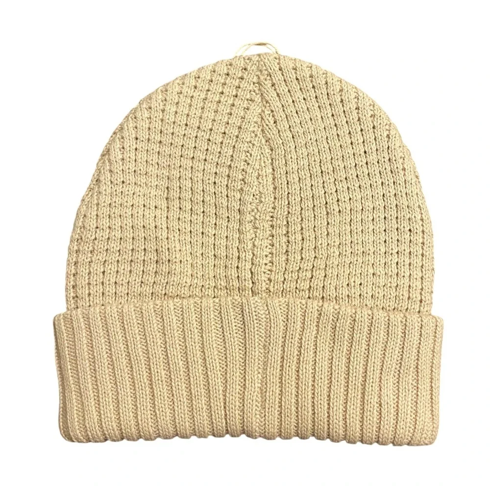 tentree Pale Oak Cork Patch Beanie Hat‎ Unisex One Size Ribbed Knit